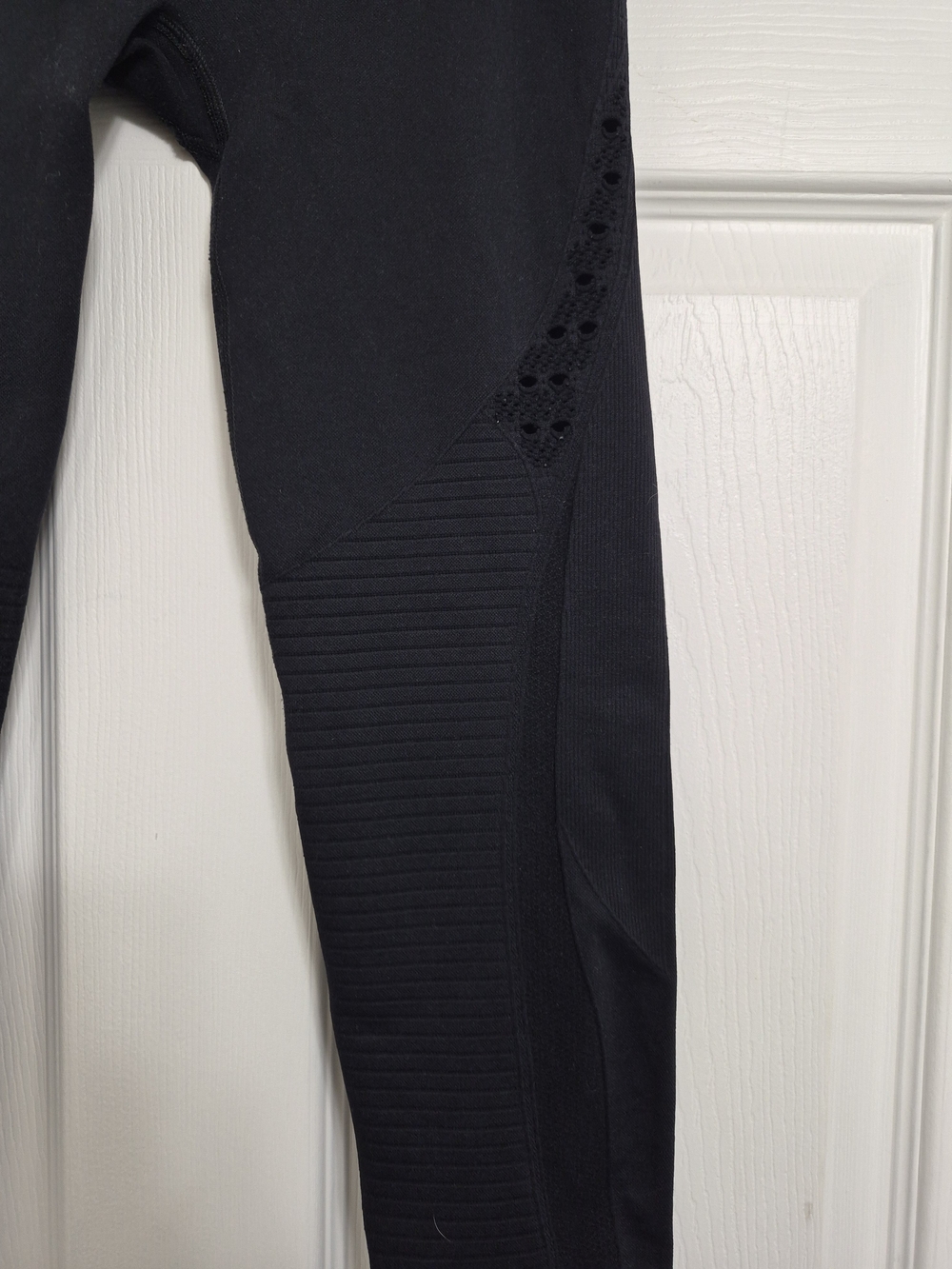 Gymshark Kids Black High-Waist Leggings - Picture 3 of 7